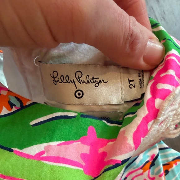 Lilly Pulitzer Vibrant Floral Kids Dress C17-029 - Picture 2 of 5